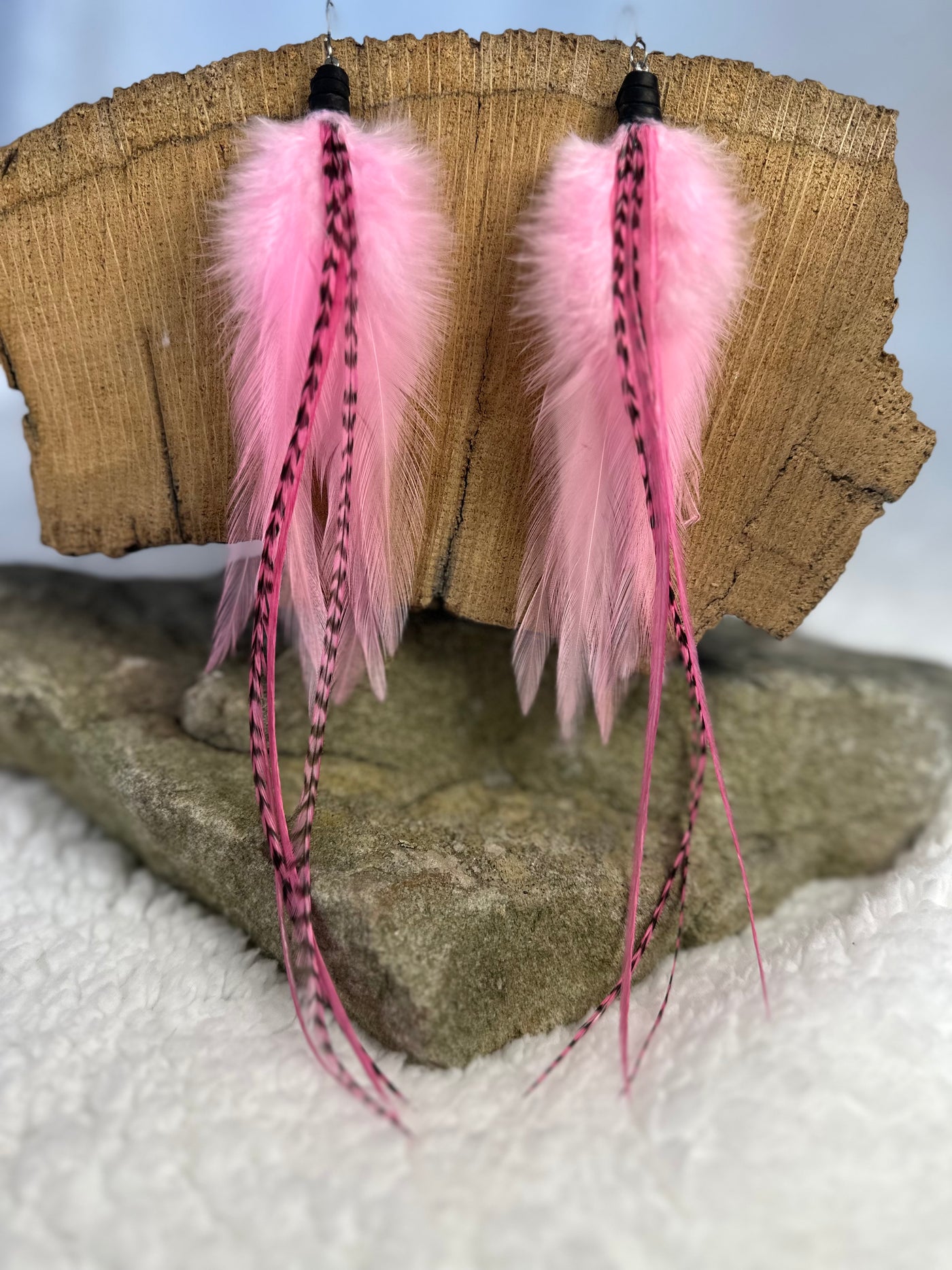 The Regina – 8 inch Pink, White & Grizzly Handmade Hypoallergenic Feather Earrings
